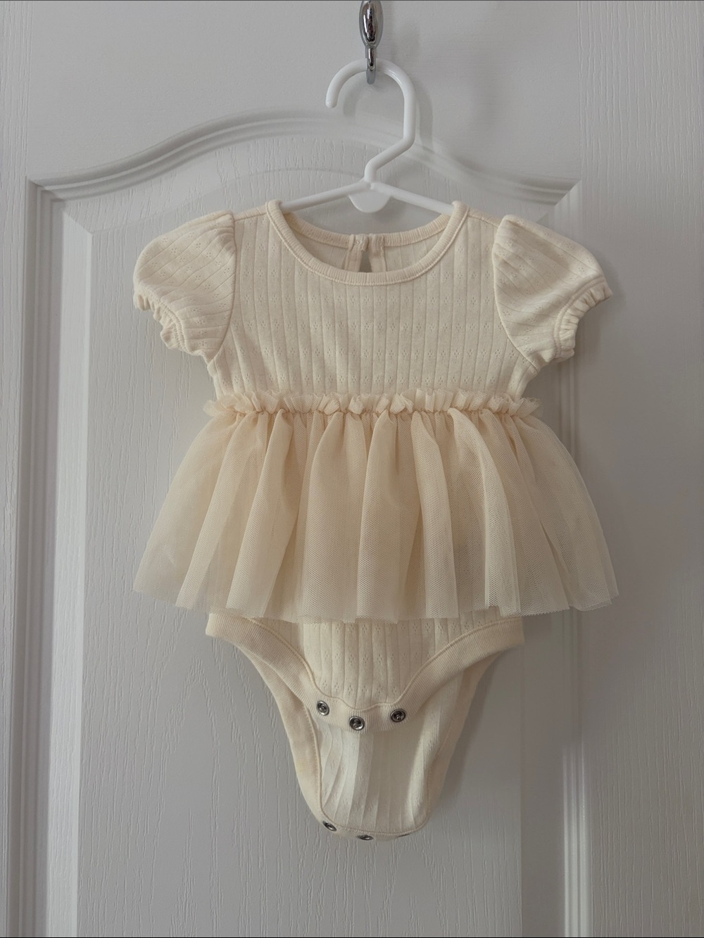 EUC 0-3M Baby Gap Girls Cream Pastel Yellow Tulle-Trim One-Piece Dress Bodysuit